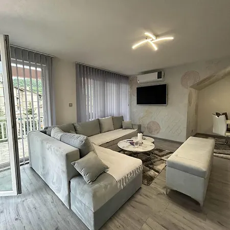 Family Apartment Vogosca